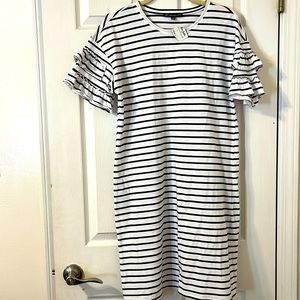 Adrianna Papell Ruffle Sleeved, White with Black Striped, Knee Length Dress SZ M